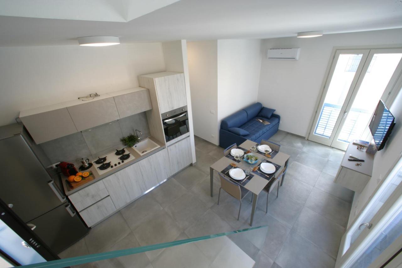 Itaca E Medea - Appartamenti Con Idromassaggio In Terrazza San Vito Lo Capo Luaran gambar