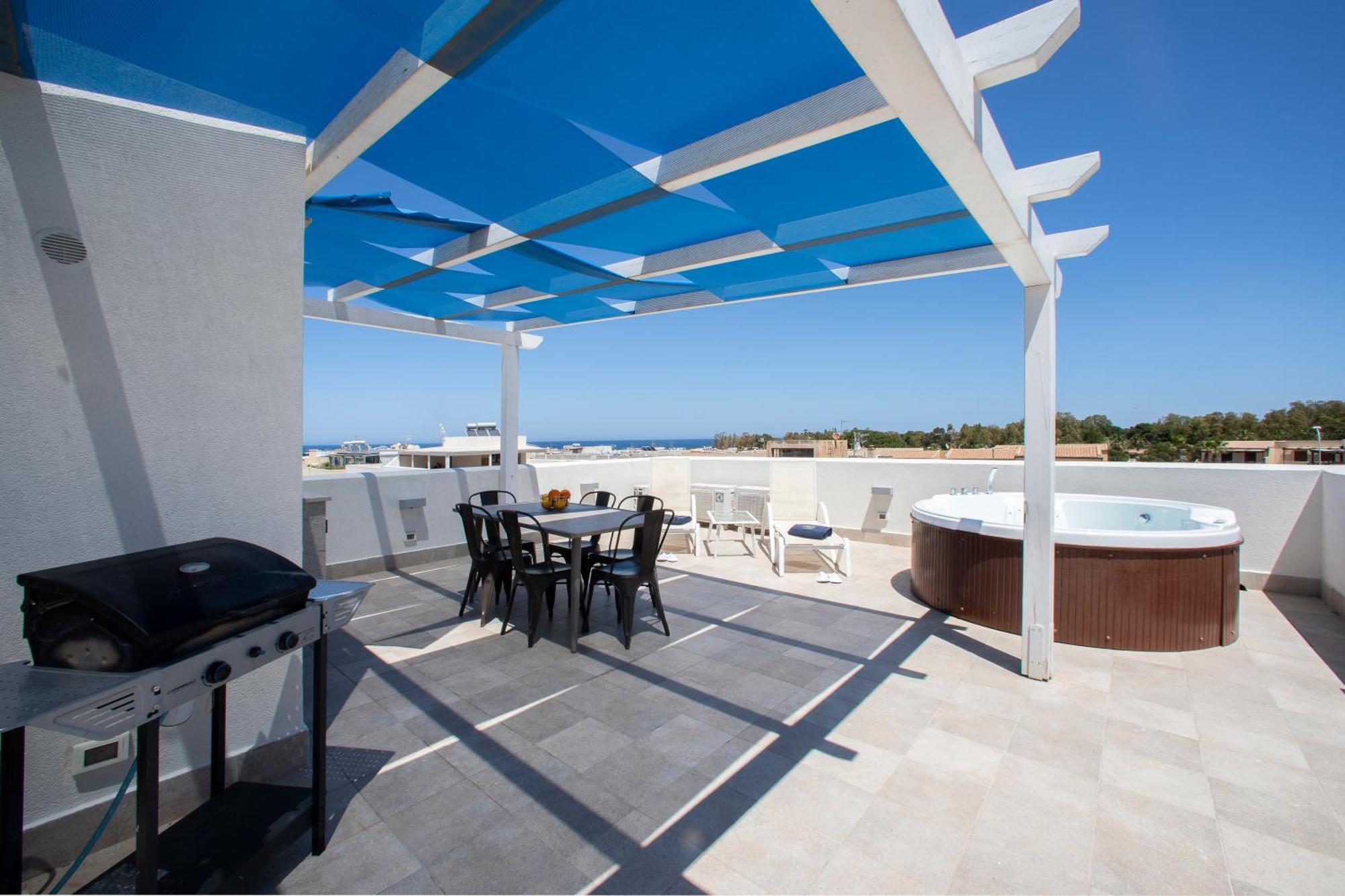 Itaca E Medea - Appartamenti Con Idromassaggio In Terrazza San Vito Lo Capo Luaran gambar